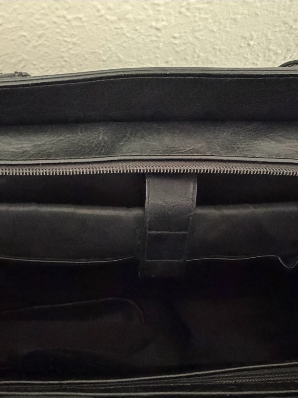 BEIS Large Work Tote in Black - Picture 11 of 15